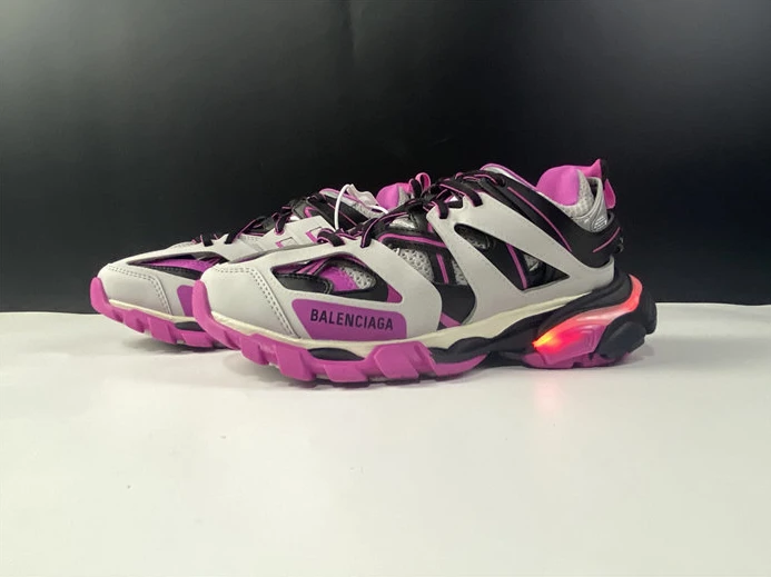6874 BLCG TRACK SNEAKER 542436 W3NB2 HighQuality 3500