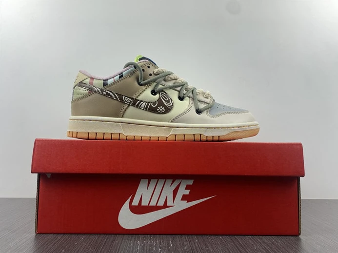 7138 Nike Dunk Low RETRO DH0952- GoAnywhere 1992