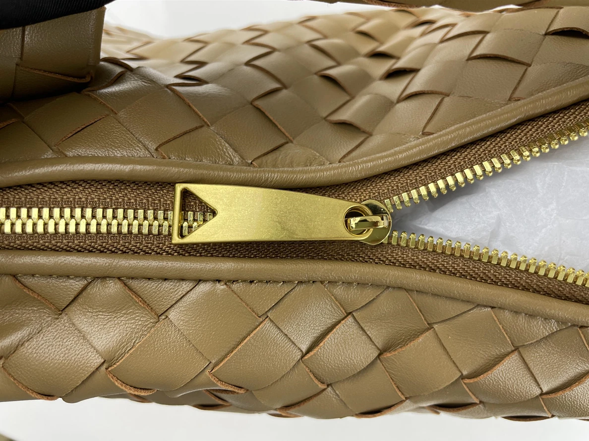 7559 Bottega Veneta Jodie Brown colorway (36 x 21 x13 cm) SmartChoice 252