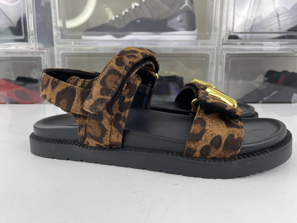 7605 LV brown Leapard print beach sandals (EU35-45 ) Affordable 158