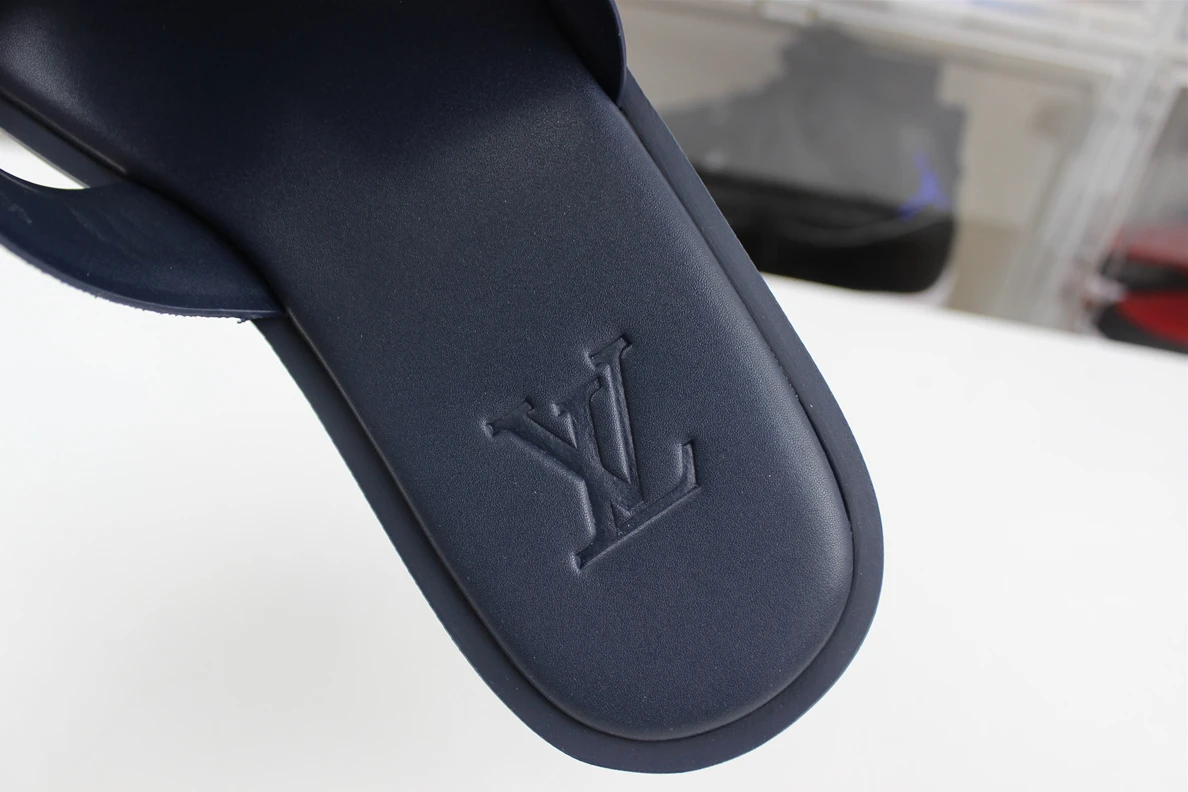 7642 Louis Vuitton Miami Blue Slides SC Fashionable 214