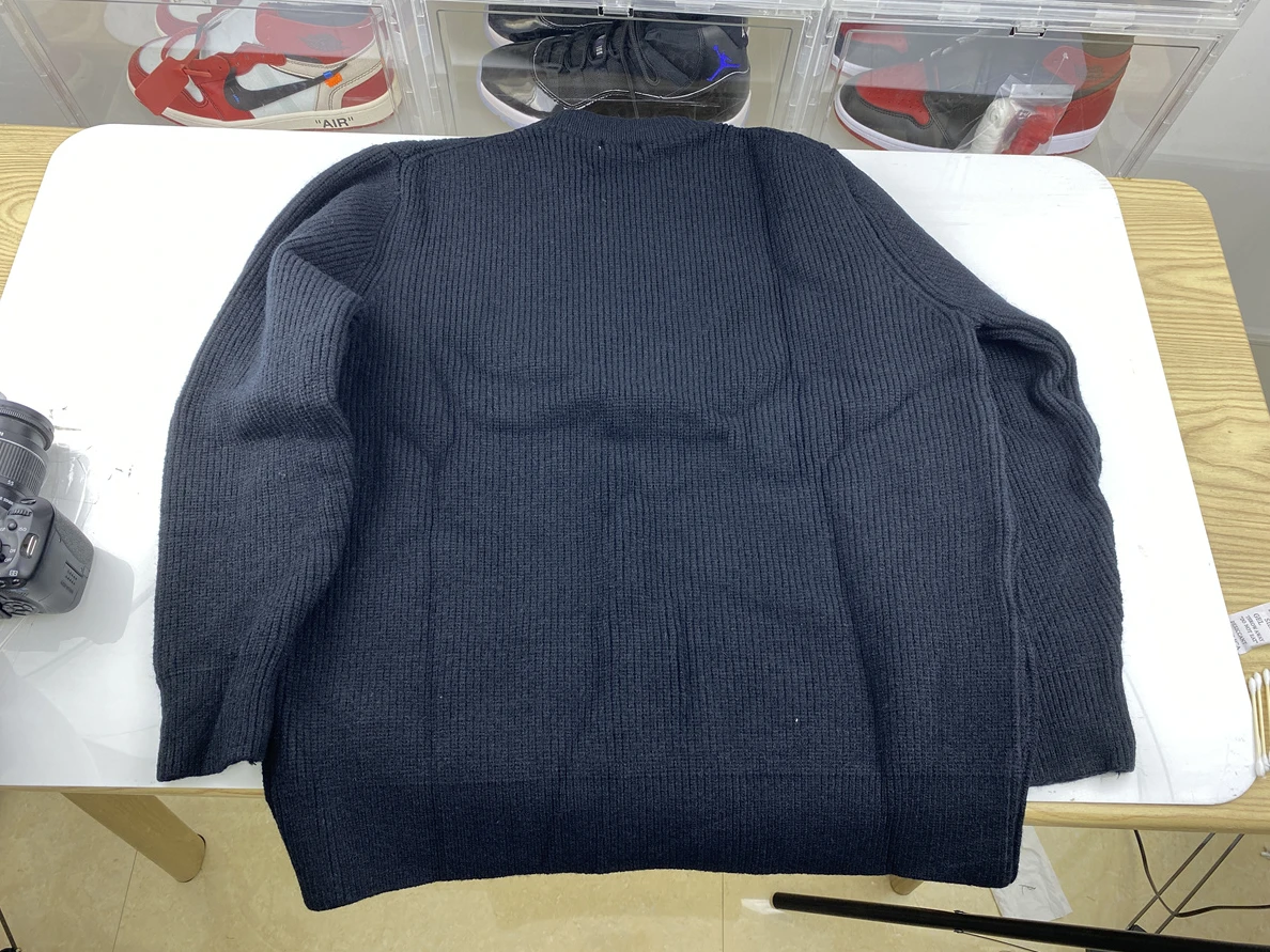 7653 Celine Black Sweater UrbanStyle 63