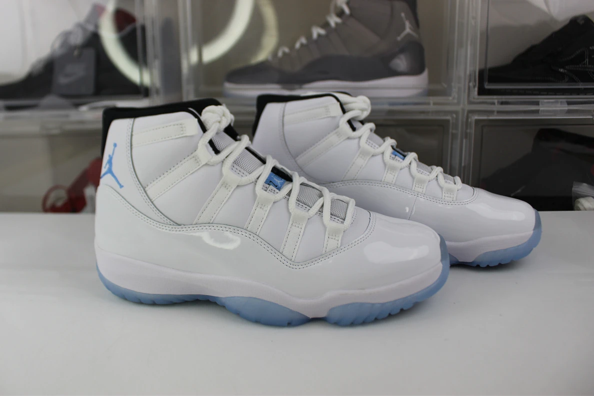 7716 GOAT Air Jordan 11 “Legend Blue” GoAnywhere 1040