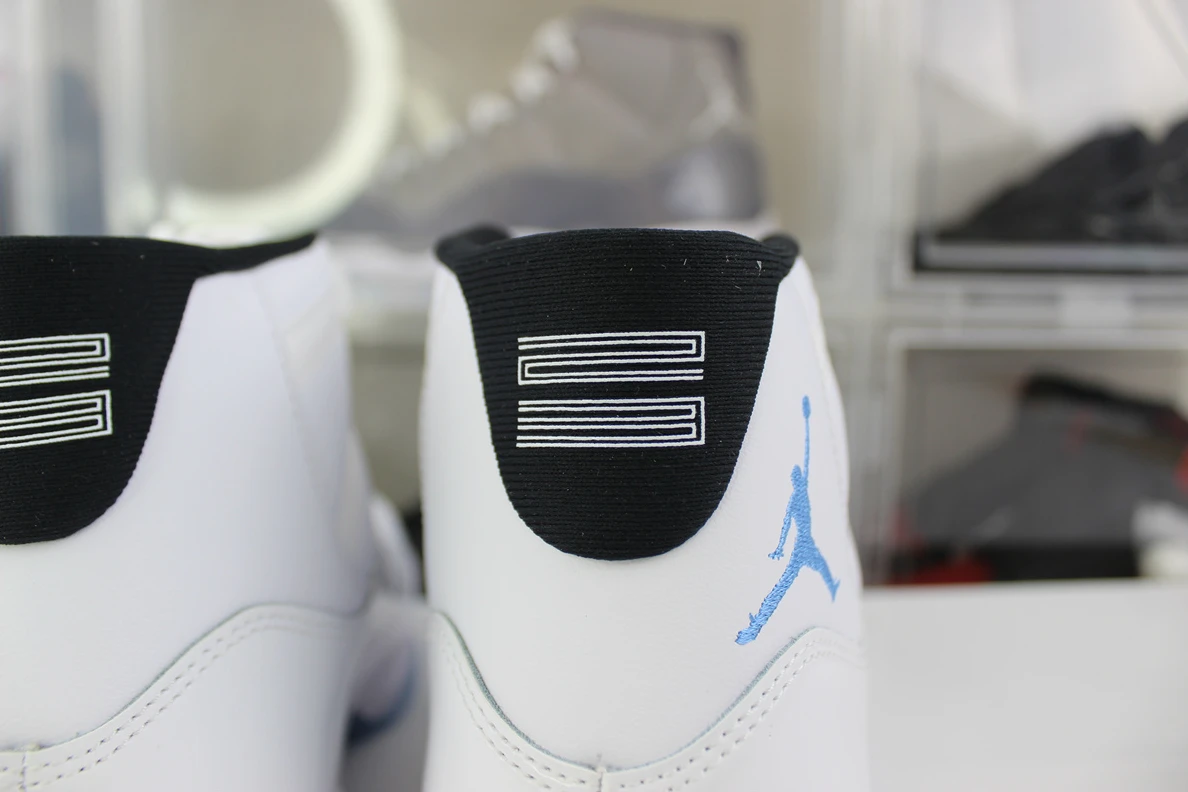7716 GOAT Air Jordan 11 “Legend Blue” GoAnywhere 1040
