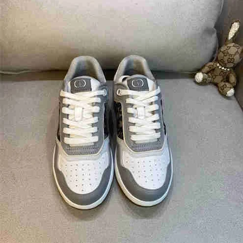 7764 DR B27 SNEAKER NewStyle 1581