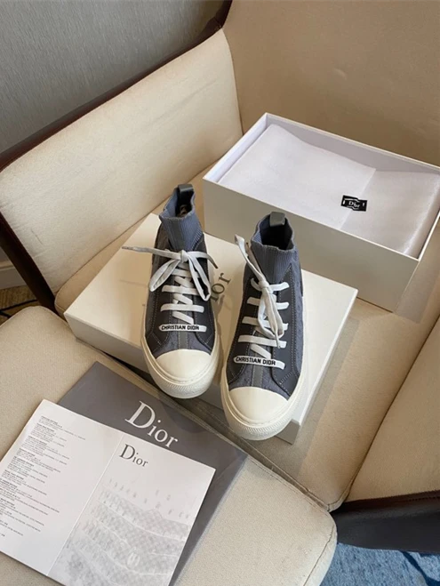 7787 DR Sneaker BestValue 1689