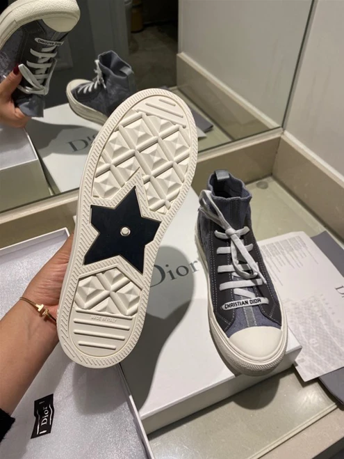 7787 DR Sneaker BestValue 1689
