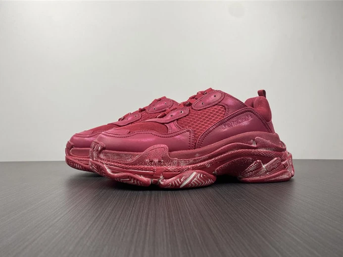 7878 BLCG Triple S Faded Red  524039 W3CN3 Affordable 3347