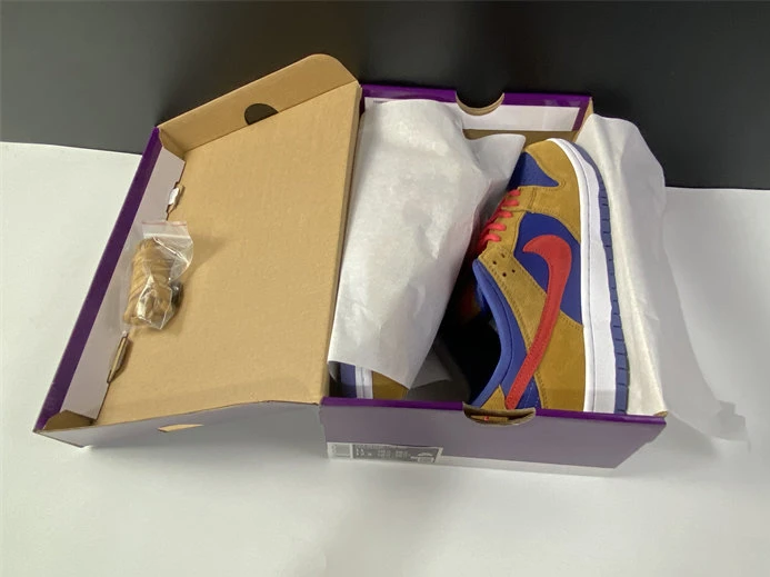 7914 Nike SB Dunk Low Reverse Papa Bear BQ6817- GoAnywhere 2167