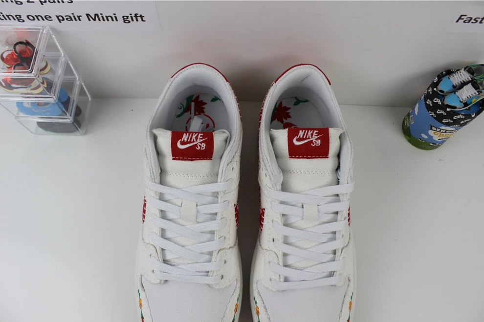7944 Nike SB Dunk Low Decon N7 University Red Affordable 1744