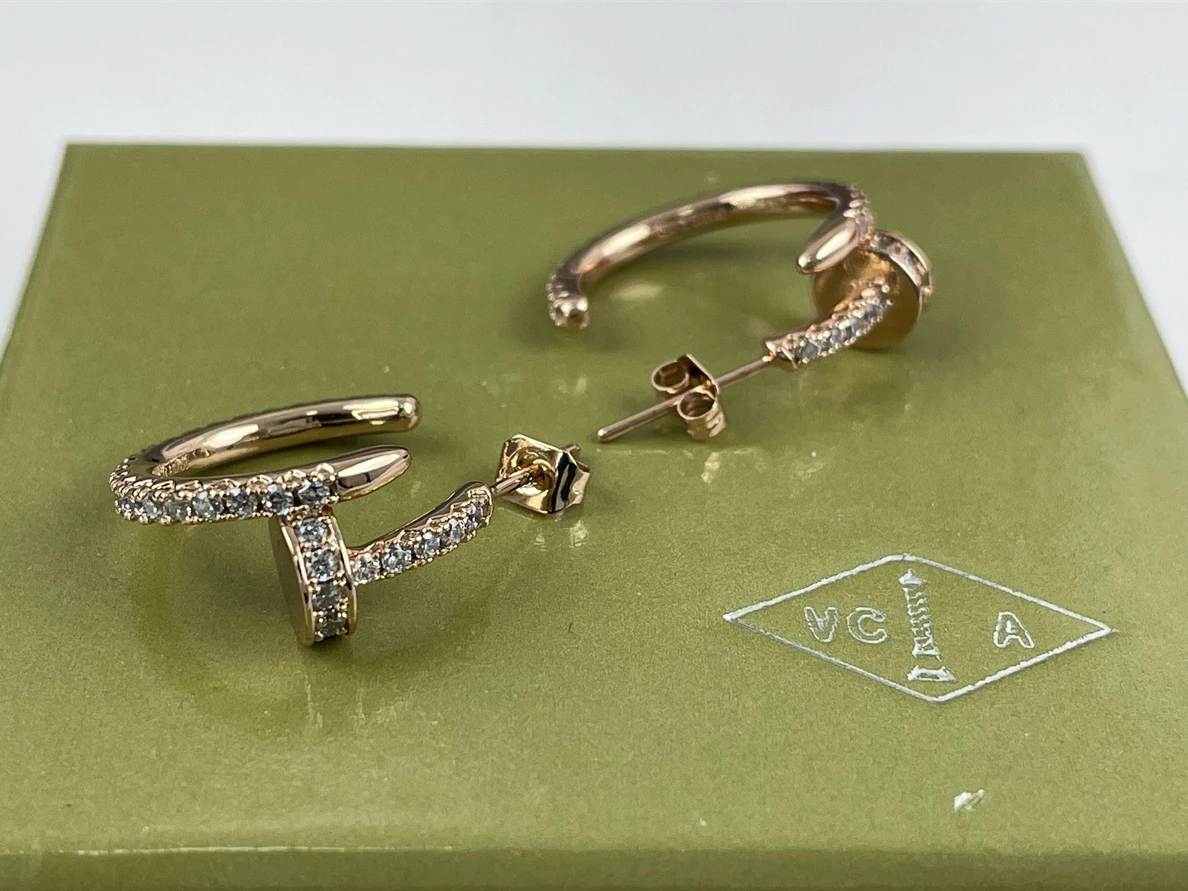 8006 Cartier gold Earring with diamonds (price for each pcs) DailyWear 132