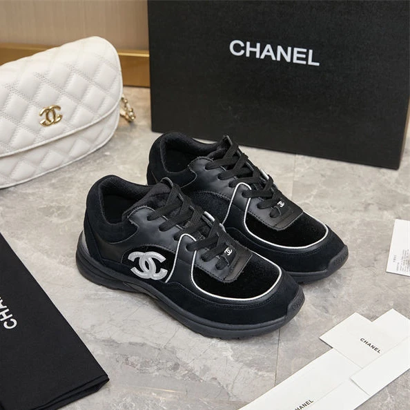 8085 Chanel Sneakers WellDesigned 1232