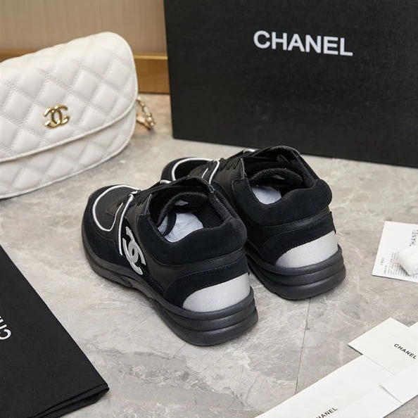 8085 Chanel Sneakers WellDesigned 1232