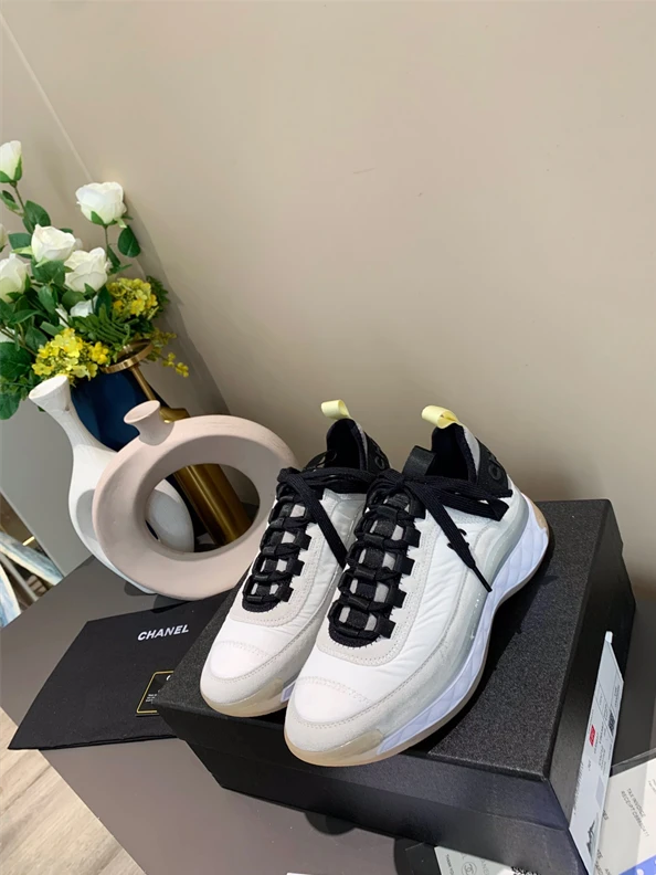 8140 Chanel Sneakers Comfortable 1282