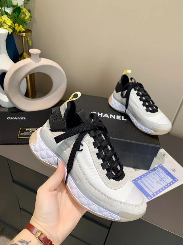 8140 Chanel Sneakers Comfortable 1282