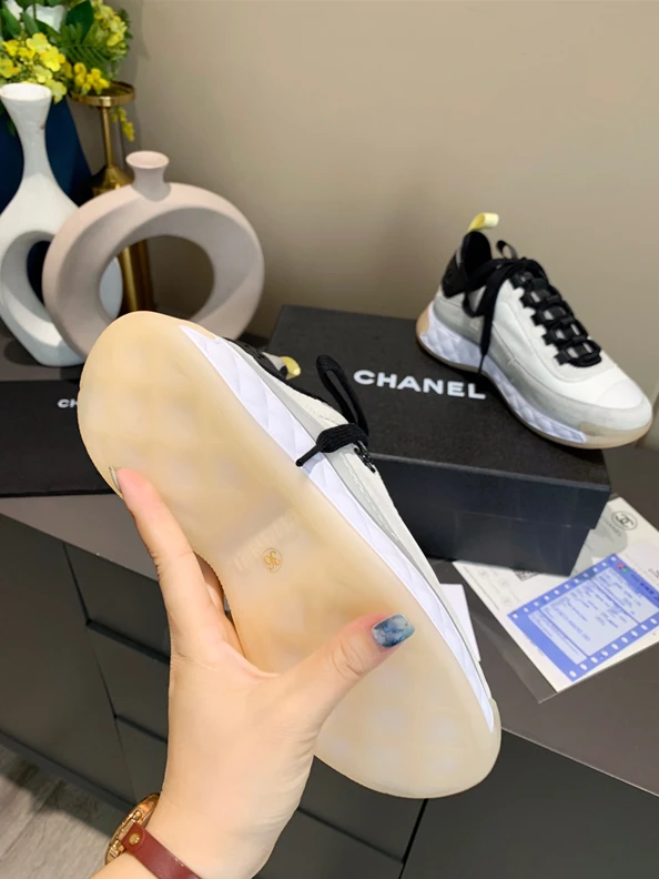 8140 Chanel Sneakers Comfortable 1282