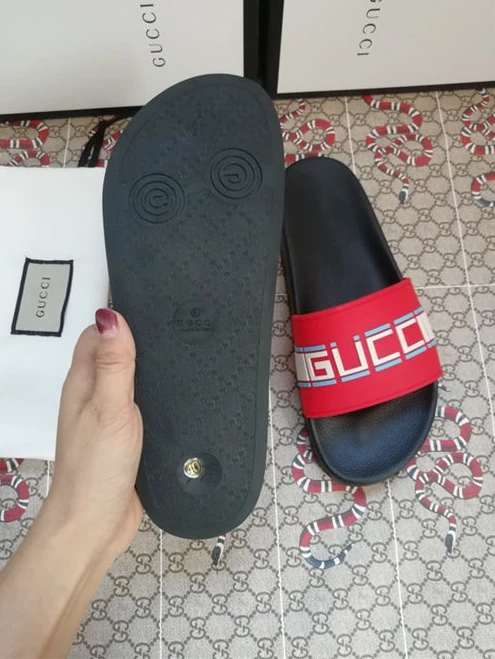 816 Gucci Slipper HighQuality 3202