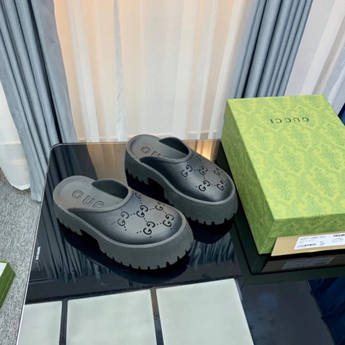 8216 Gucci Slipper SportInspired 3130