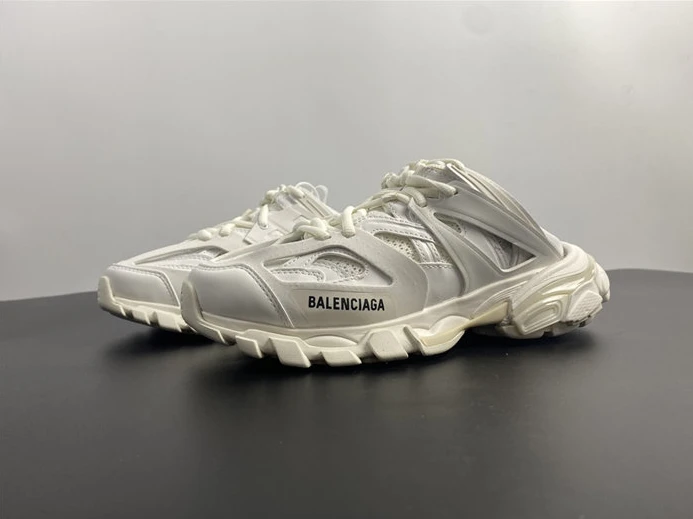 8230 BLCG Track Mule White  653813 W3CP3 SportInspired 3482