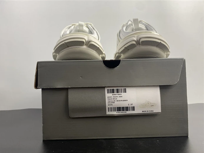 8230 BLCG Track Mule White  653813 W3CP3 SportInspired 3482