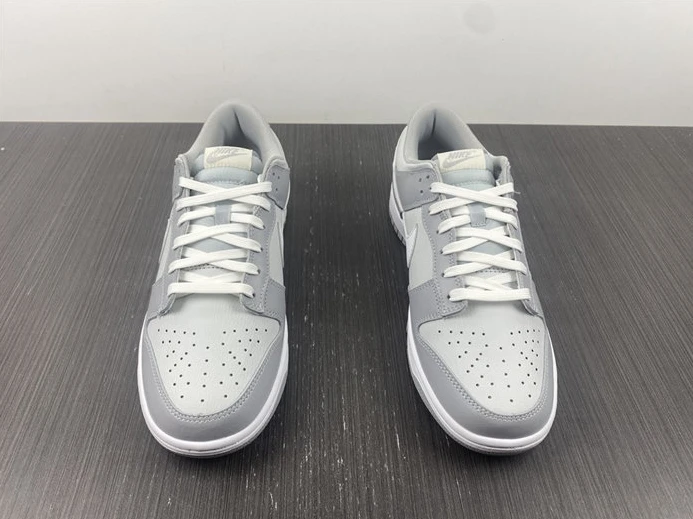 8269 Nike Dunk Low Two Tone Grey DJ6188- Fashionable 1933