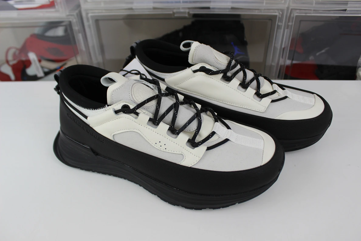 8673 Canada Goose Glacier Trail Black White GoAnywhere 3581