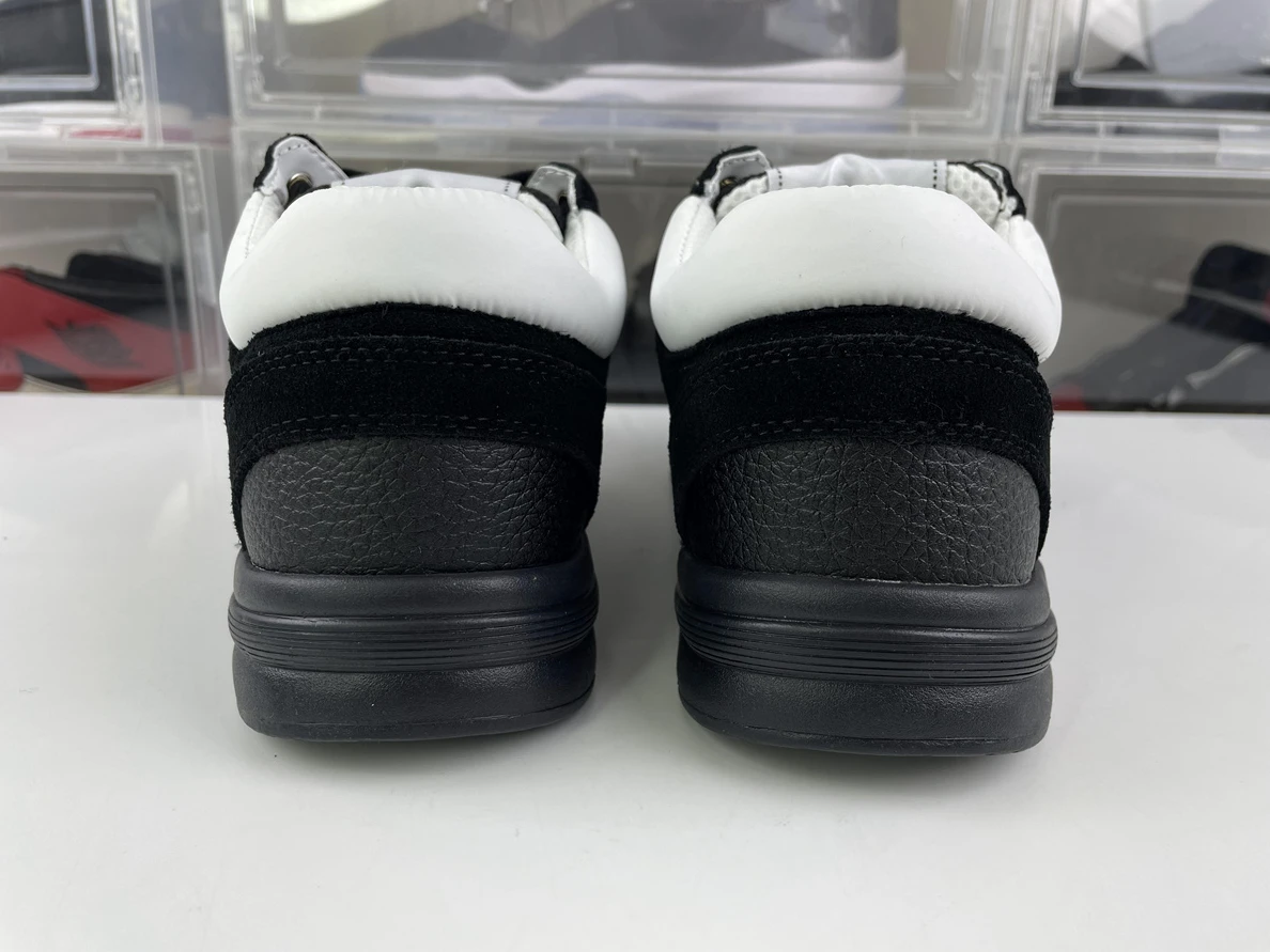 8701 Chanel Black walking sneaker ( EU35-46) NewStyle 3555