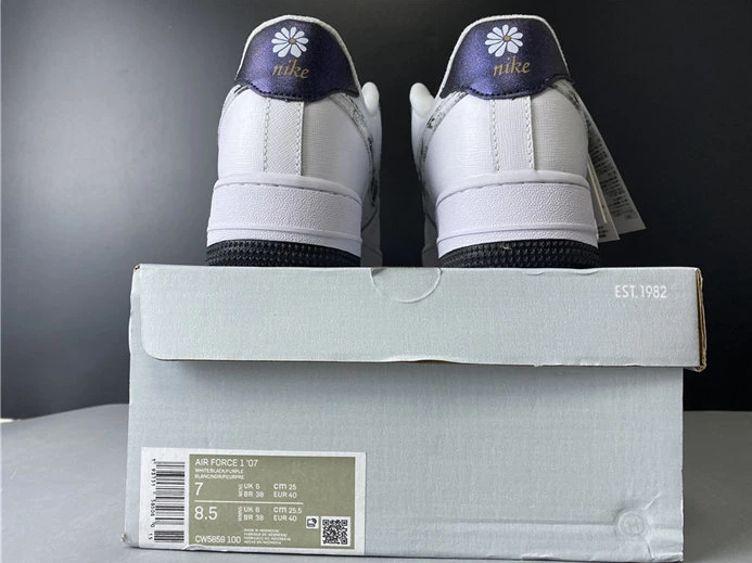 8805 Nike Air Force 1 Low Daisy  CW5859- WellDesigned 2446