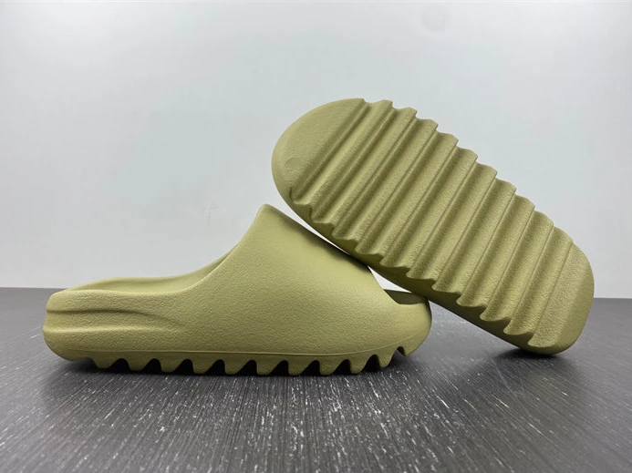 8879 adidas Yeezy Slide Green FZ WellDesigned 3038