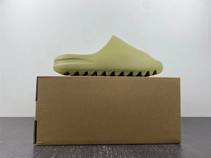 8879 adidas Yeezy Slide Green FZ WellDesigned 3038