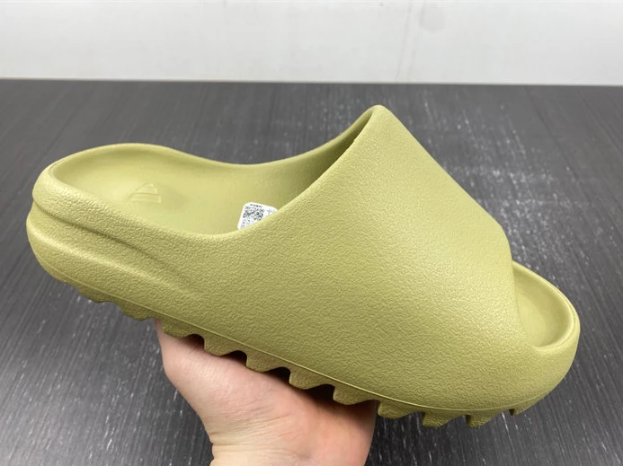 8879 adidas Yeezy Slide Green FZ WellDesigned 3038