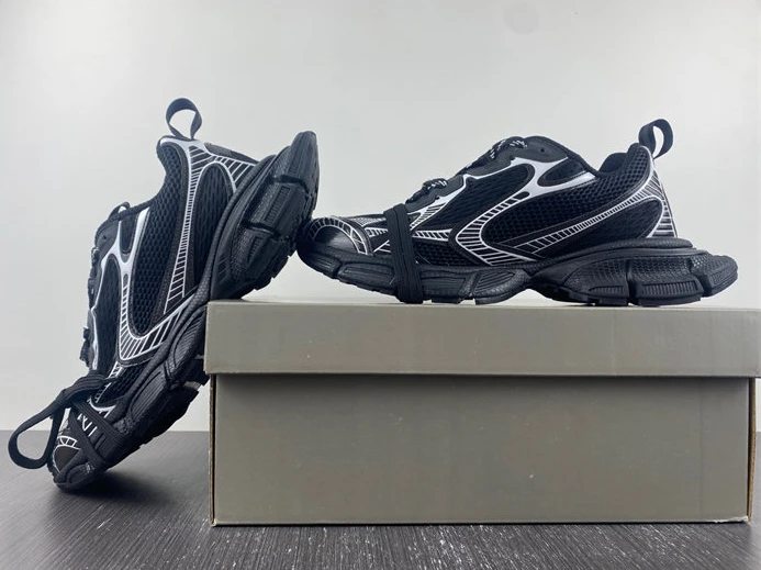 8950 Balenciaga 3XL Black 734731W3XL Trendy 3336