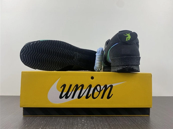 9077 Nike Cortez SP Union Off Noir DR1413- StreetReady 2699