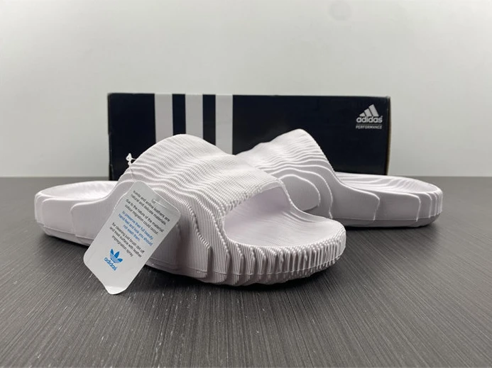 9133 ADIDAS New Colleettion Fashionable 3053