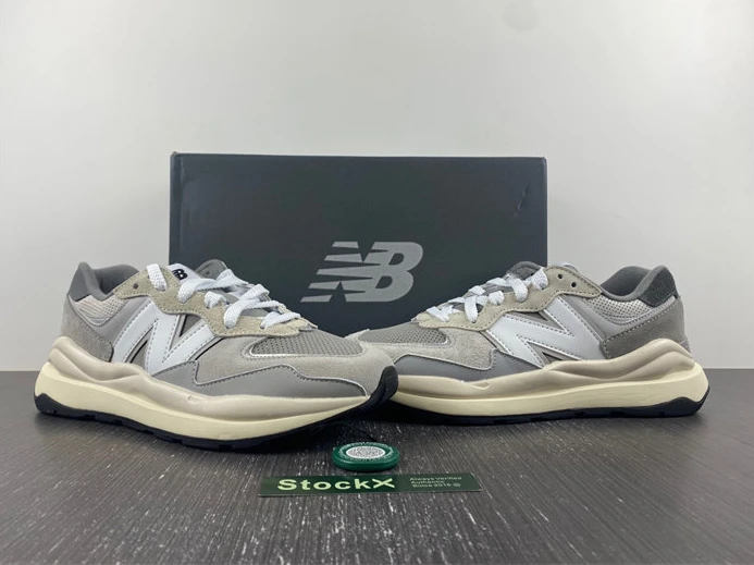 9260 New Balance 57 40 Grey Day M5740TA StreetReady 357