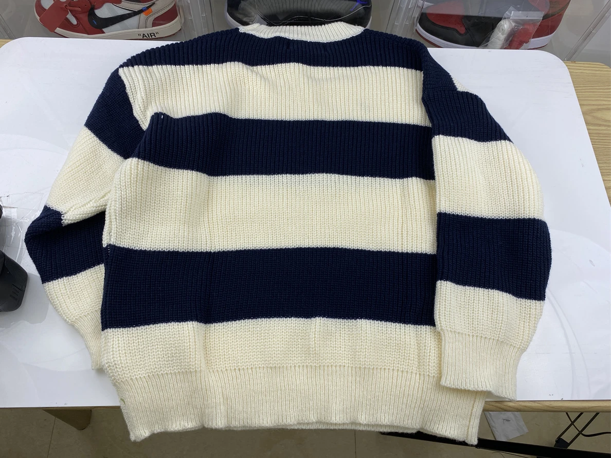9432 Celine Clean Fit  White Blue Sweater DailyWear 69