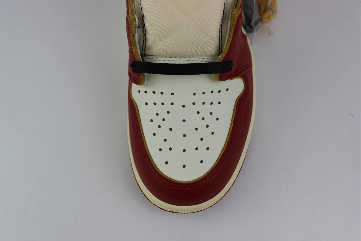 9473 GOAT Union LA x Air Jordan 1 High OG “Chicago” UrbanStyle 405