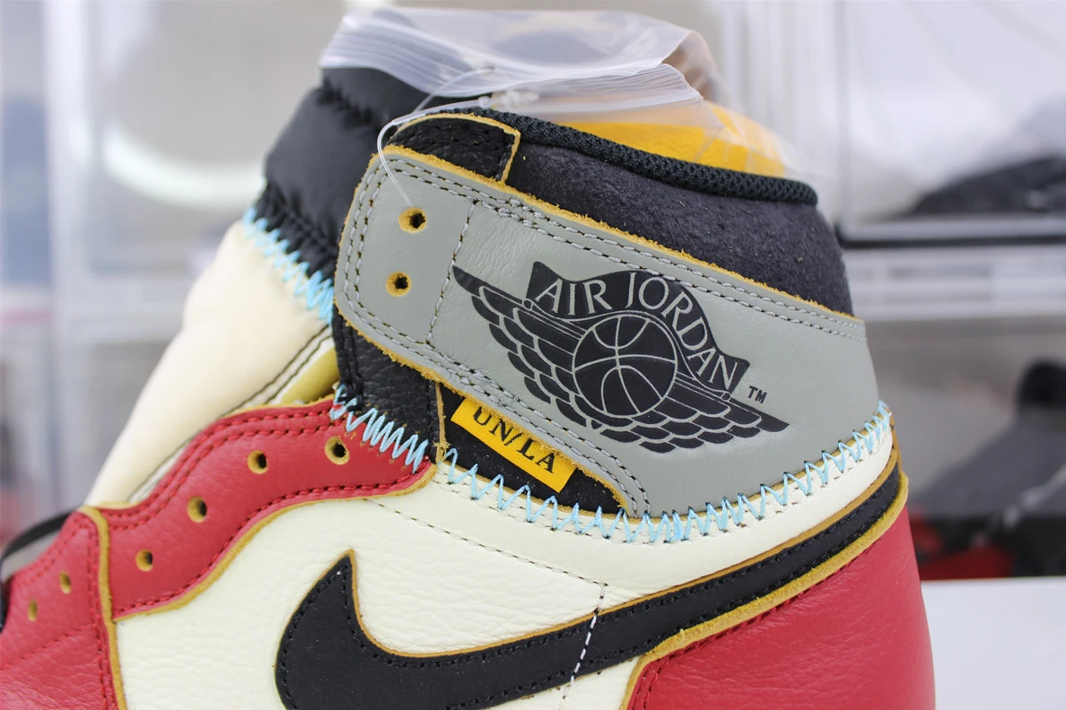 9473 GOAT Union LA x Air Jordan 1 High OG “Chicago” UrbanStyle 405