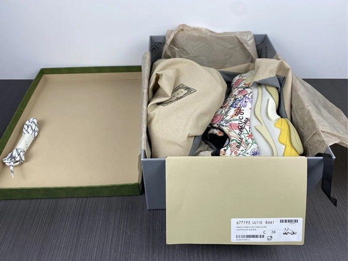 9571 Gucci x BLCG The Hacker Project Triple S Flora Print 677195 UL110 NewStyle 1706