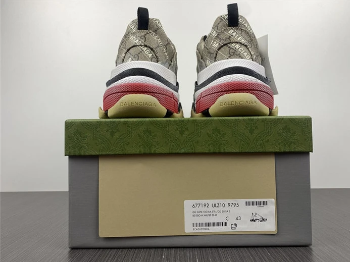 9572 Gucci x BLCG The Hacker Project Triple S Beige 681066 ULZ10 AllSeason 1703
