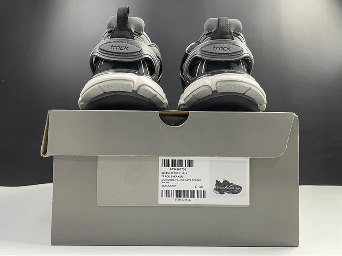 9597 BLCG TRACK SNEAKER 542436 W2NC1 EasyMatch 3485