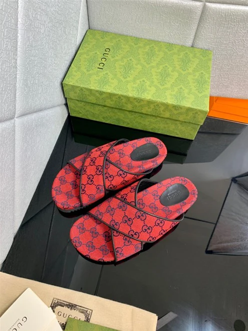 9699 Gucci Slipper EasyMatch 3226