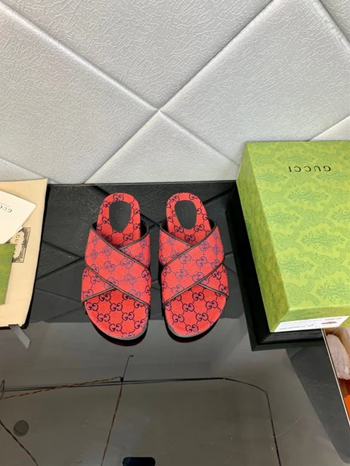 9699 Gucci Slipper EasyMatch 3226