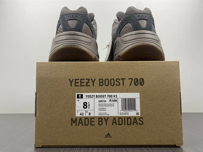 9738 adidas Yeezy Boost 700 V2 Mauve GZ StreetReady 2998