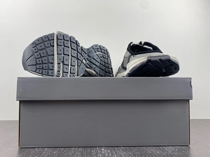 9749 Balenciaga  542228 W1RB5 GoAnywhere 3317