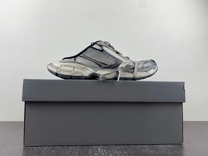 9749 Balenciaga  542228 W1RB5 GoAnywhere 3317