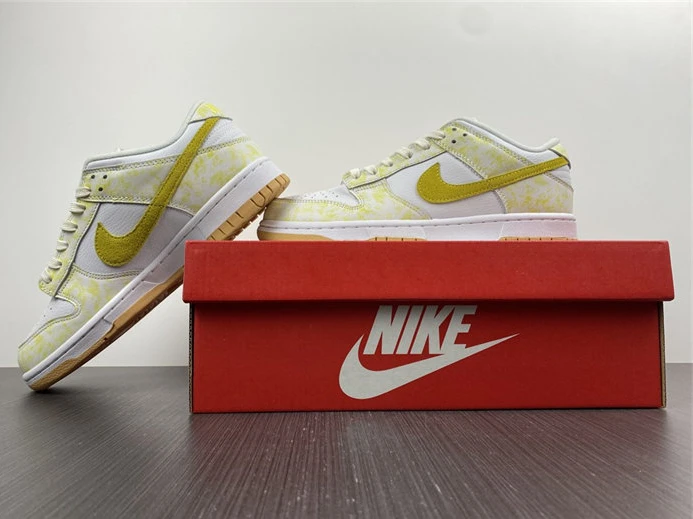 9995 Nike Dunk Low Yellow Strike DM9467- NewStyle 1894