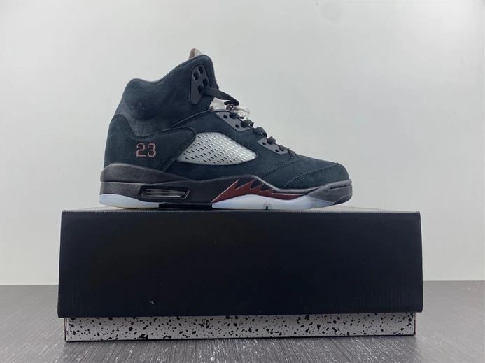 A Ma Maniére x Air Jordan 5 “Black”  FD1330-00 AllSeason 940