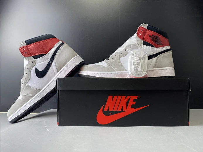 Affordable 1041 Jordan1 Retro Light Smoke Grey 555088- 498