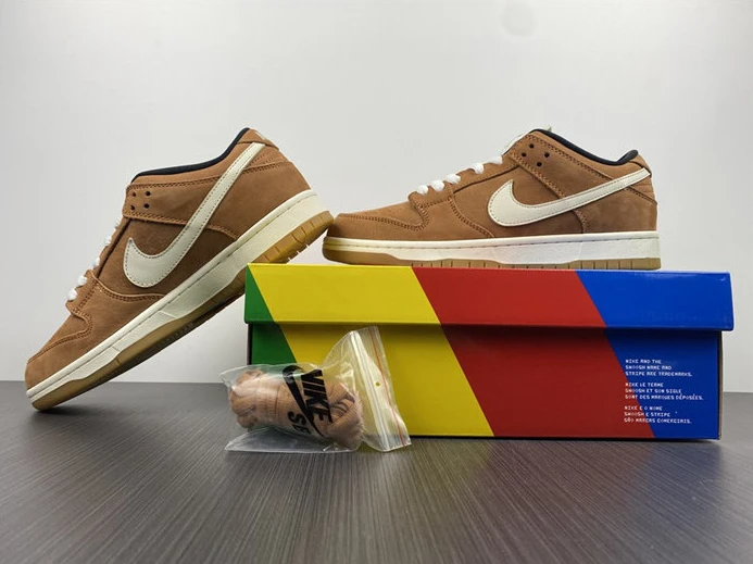 Affordable 3879 Nike SB Dunk Low Pro Dark Russet DH1319- 1984